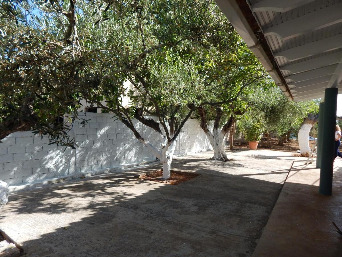 Ninemia Country House Vromonerion Exterior photo